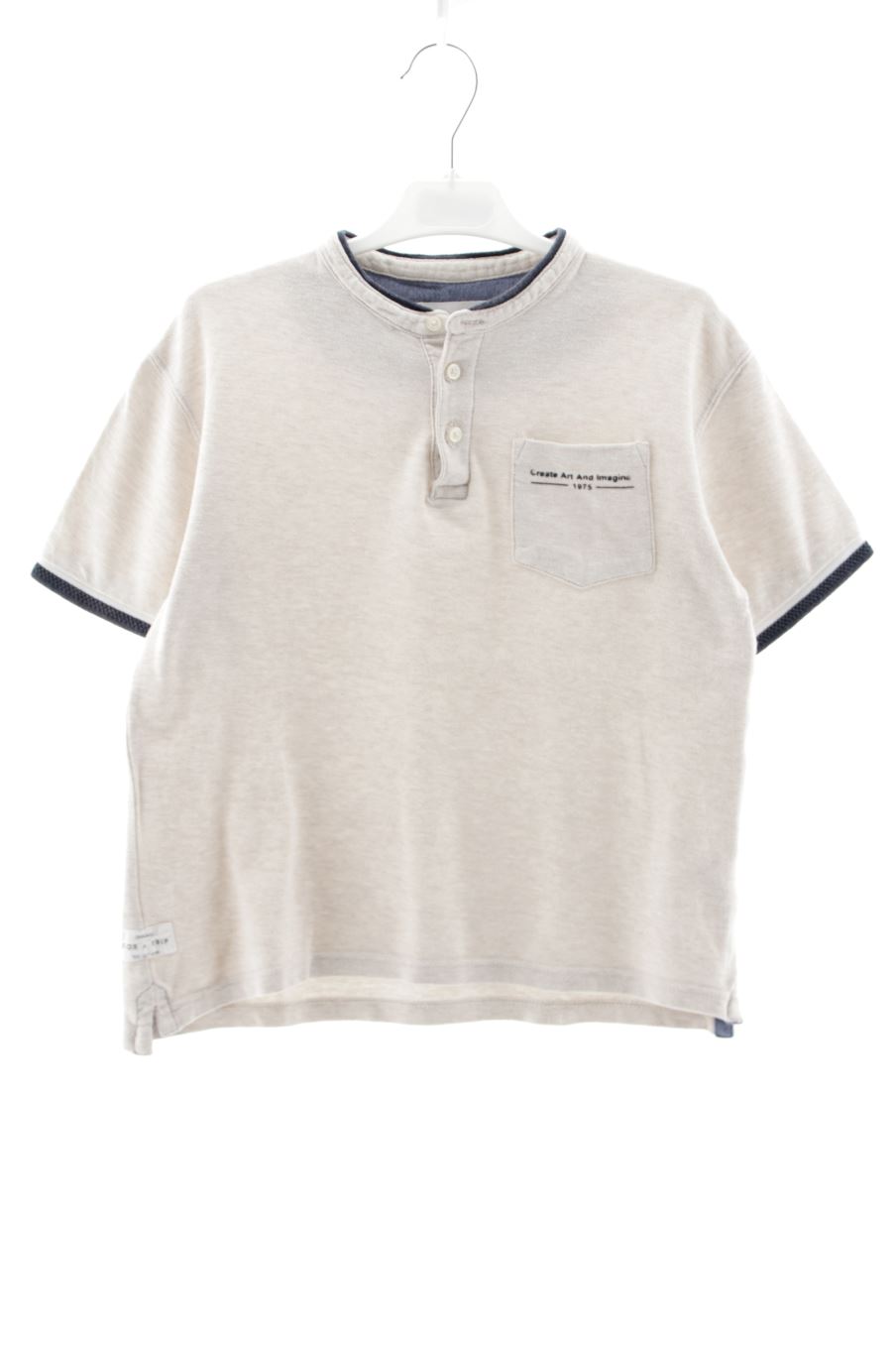 T-shirt Zara de la taille 9 ans de seconde main