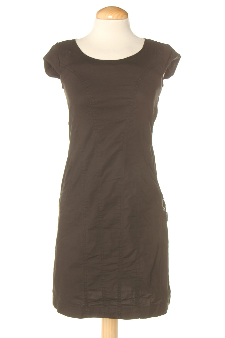 Robe casual Zergatik de la taille XS, de couleur noir