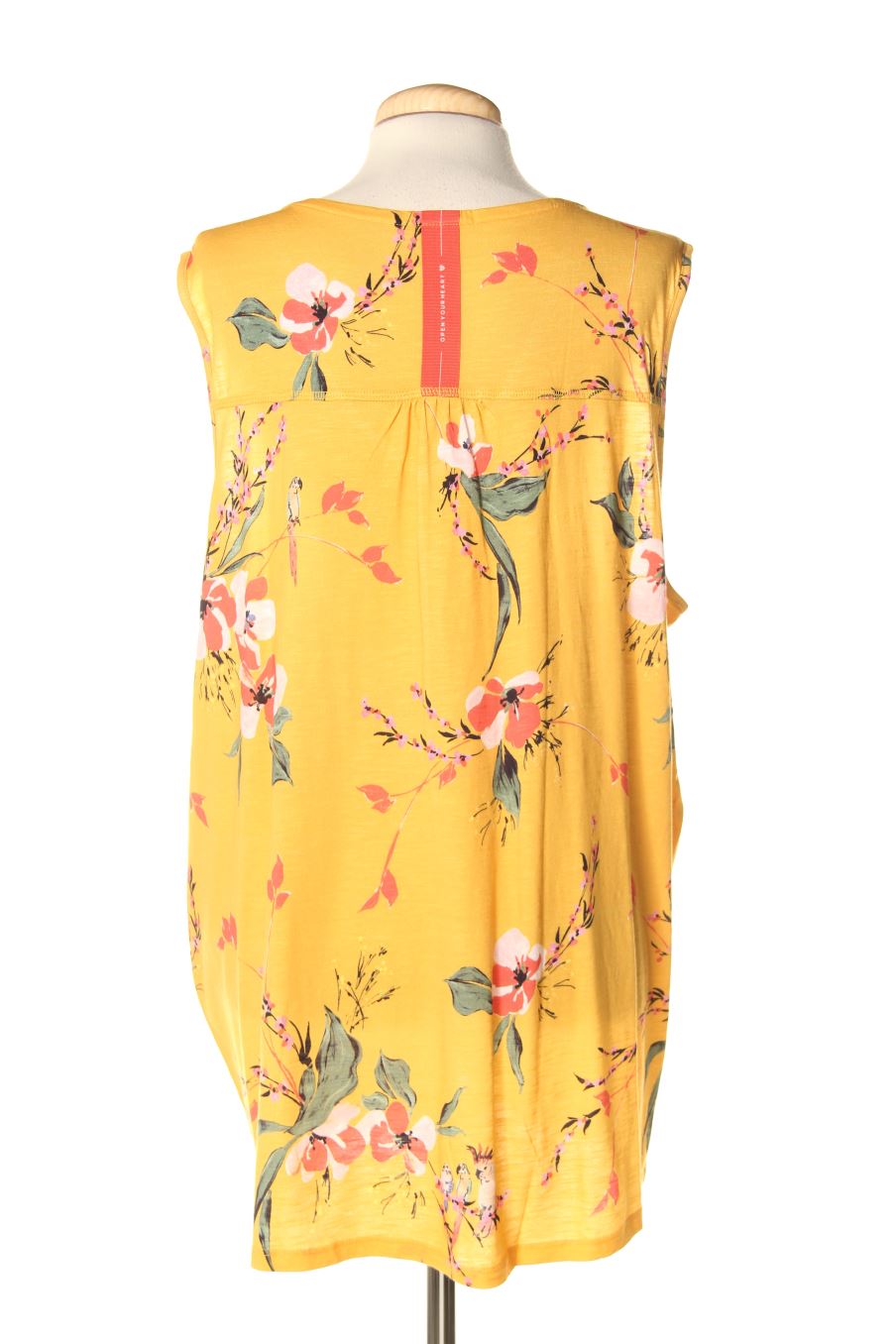 Top de Cecil de la talla XXL, de color flores
