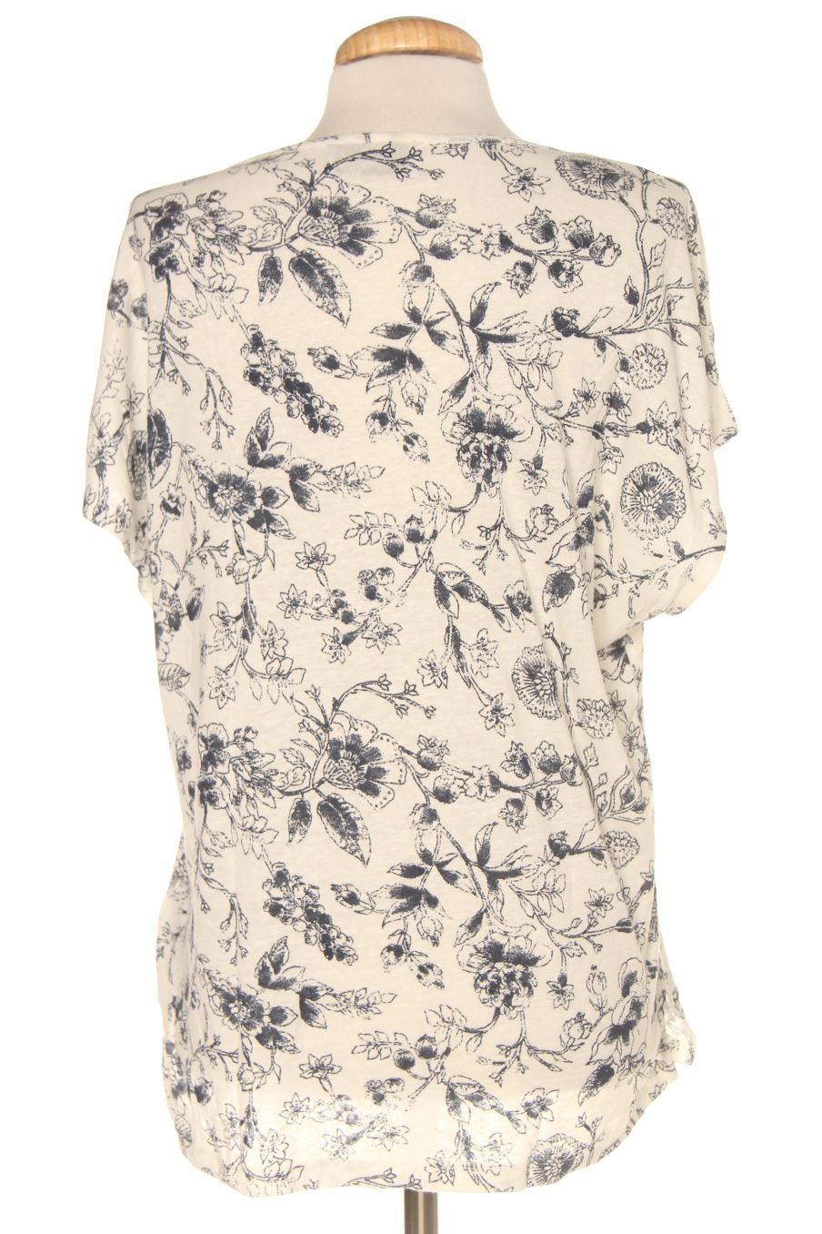 T-shirt El Corte Ingles de la taille XS, de couleur fleurs