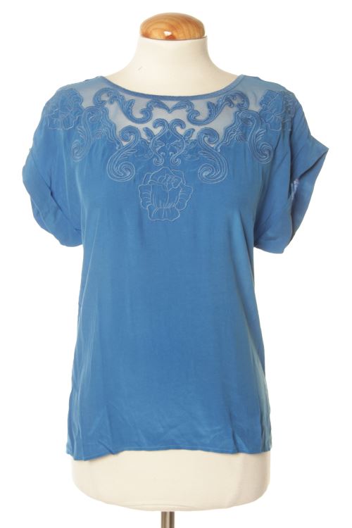Blusa a maniche corte