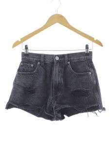Pantalón corto 34 Pull & Bear, foto 1 de 2