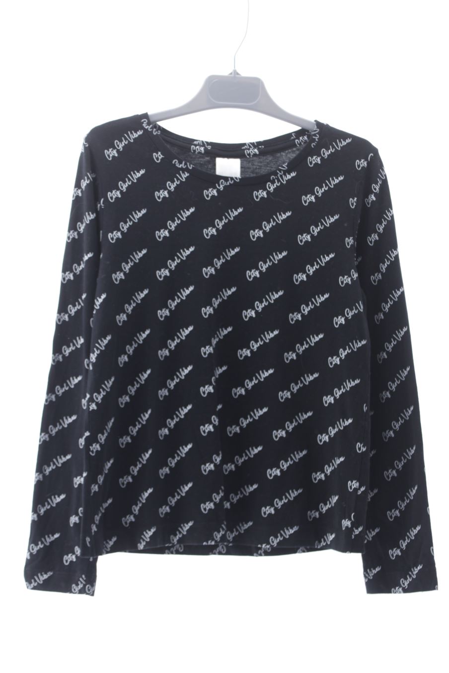 T-shirt manches longues C&A de la taille 9 ans de seconde main