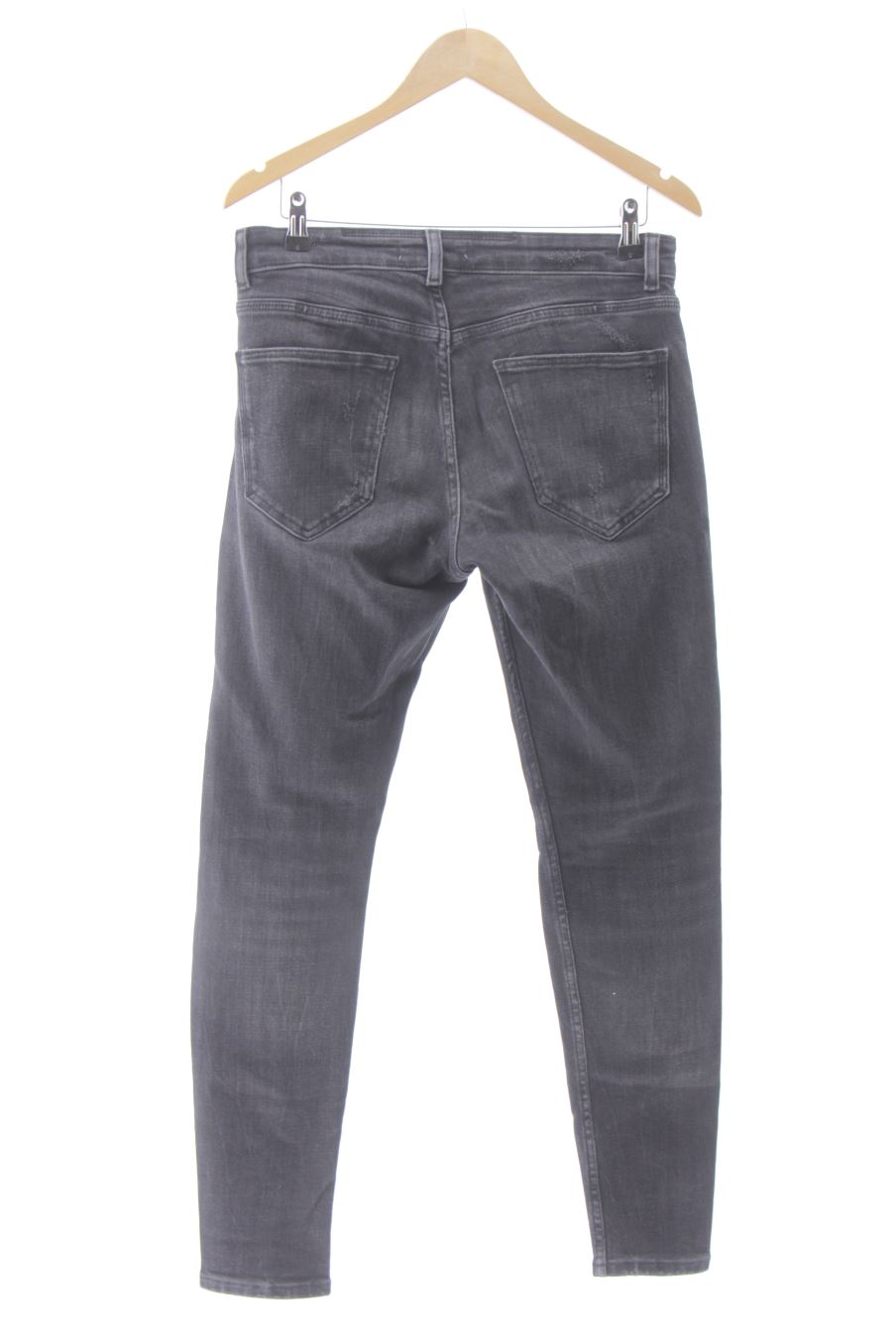 Vaquero de Zara de la talla 42