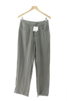 Pantaloni XS Zara, foto 1 di 2