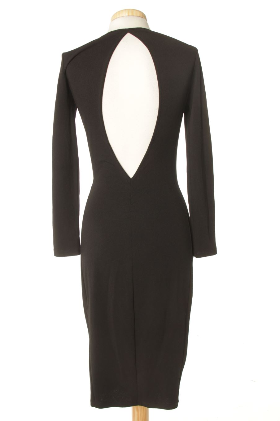 Vestido casual de Zara de la talla S, de color negro