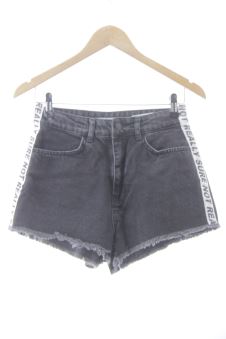 Shorts 36 Bershka, photo 1 sur 2