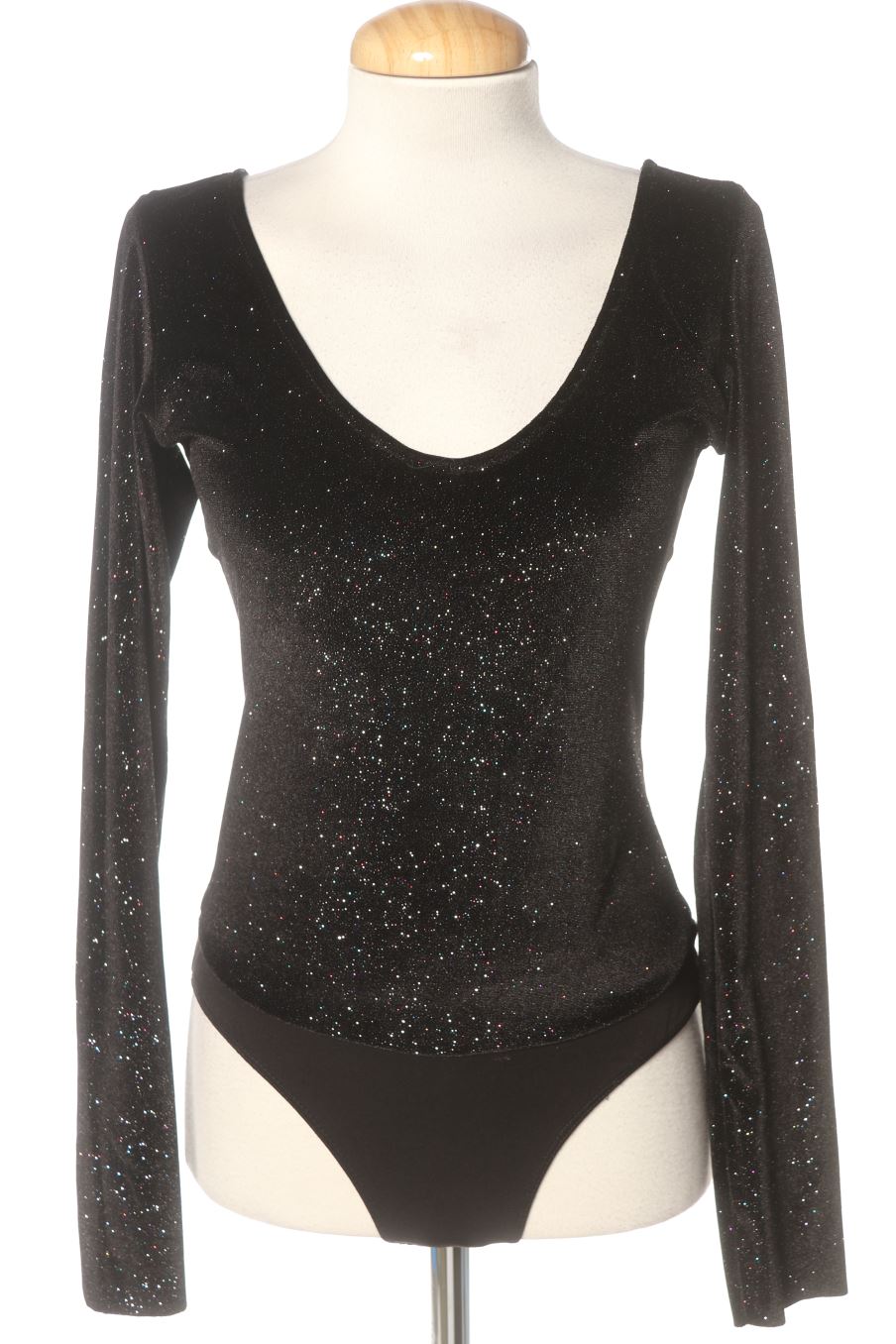 Body Zara de la taille M, de couleur noir