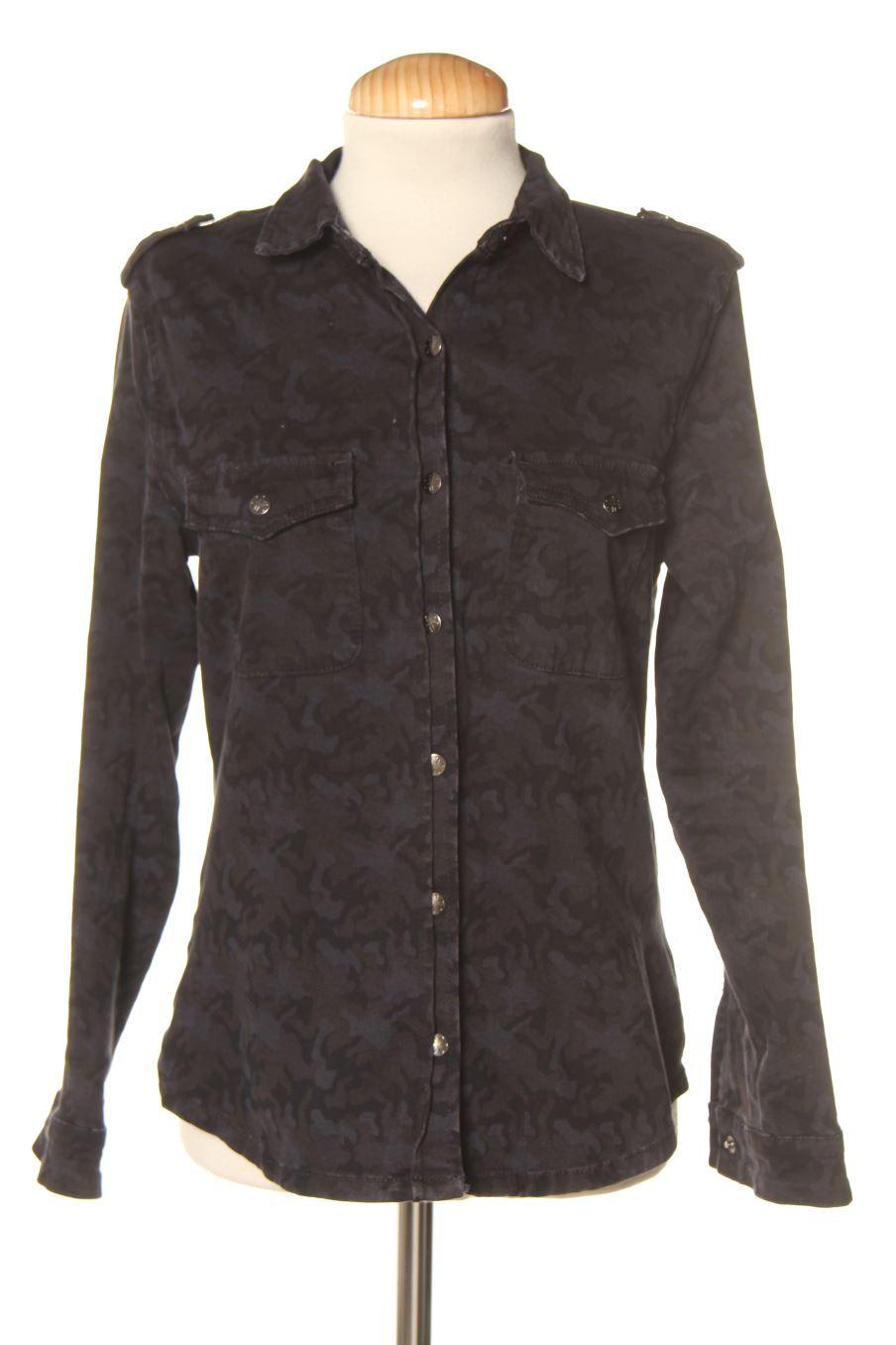 Camisa de Amichi de la talla M, de color animal print