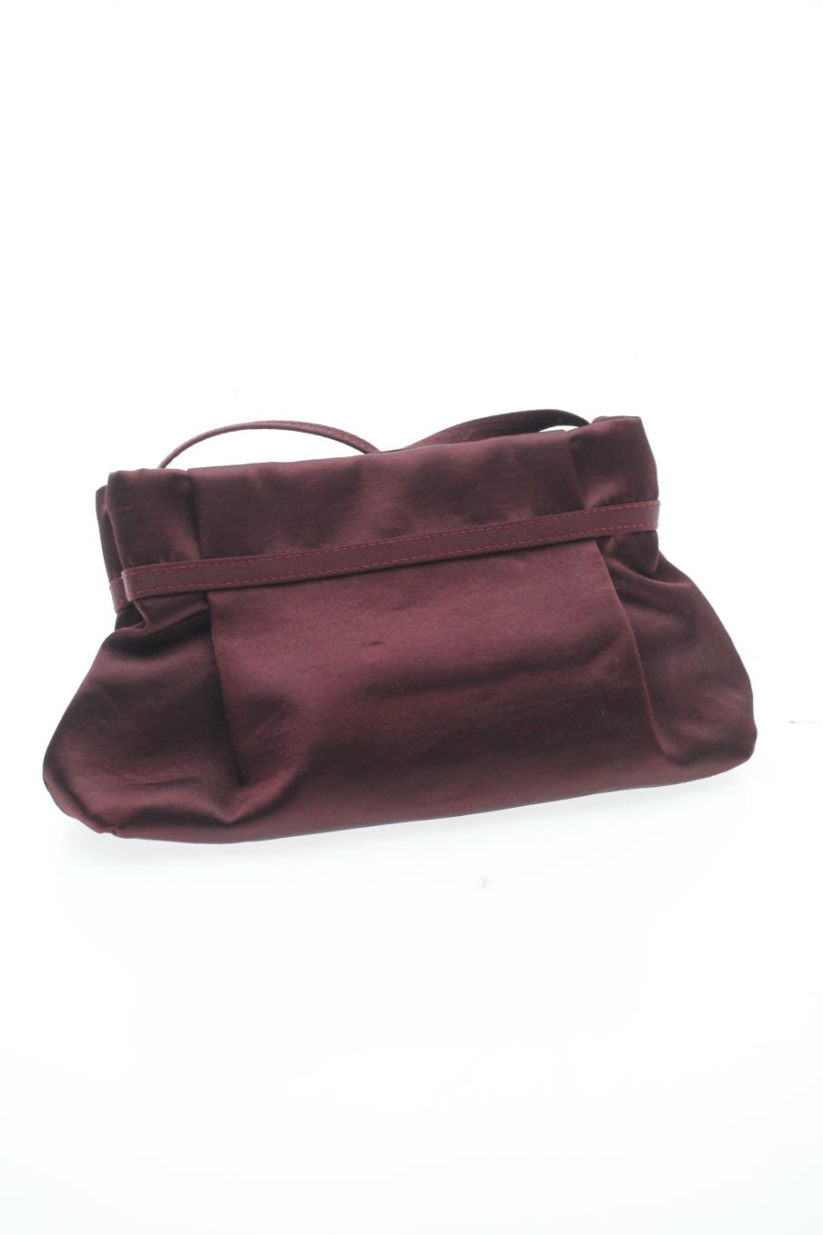 Clutch Morado de Pilar Burgos