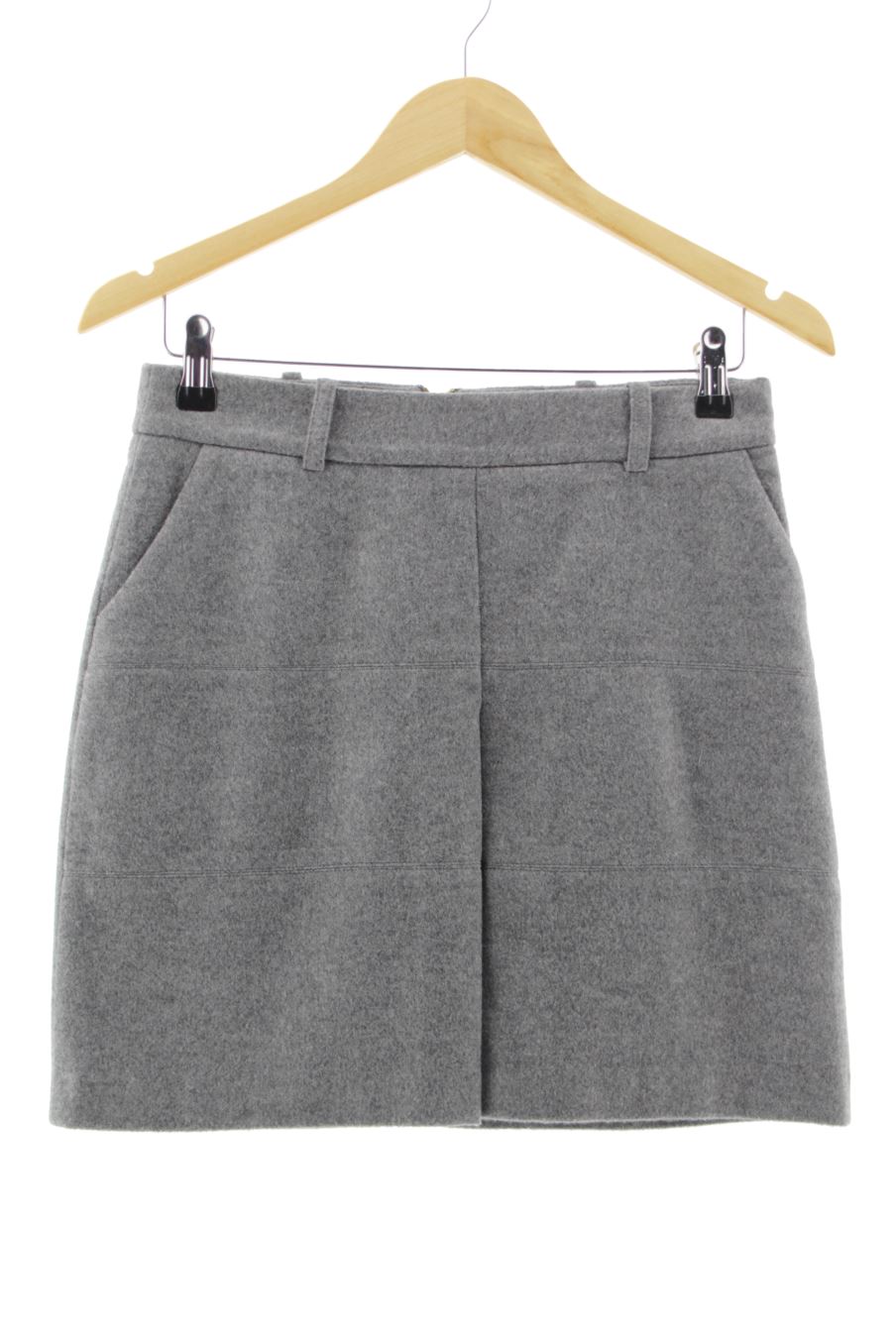 Faldas de Axara de la talla 36, de color gris