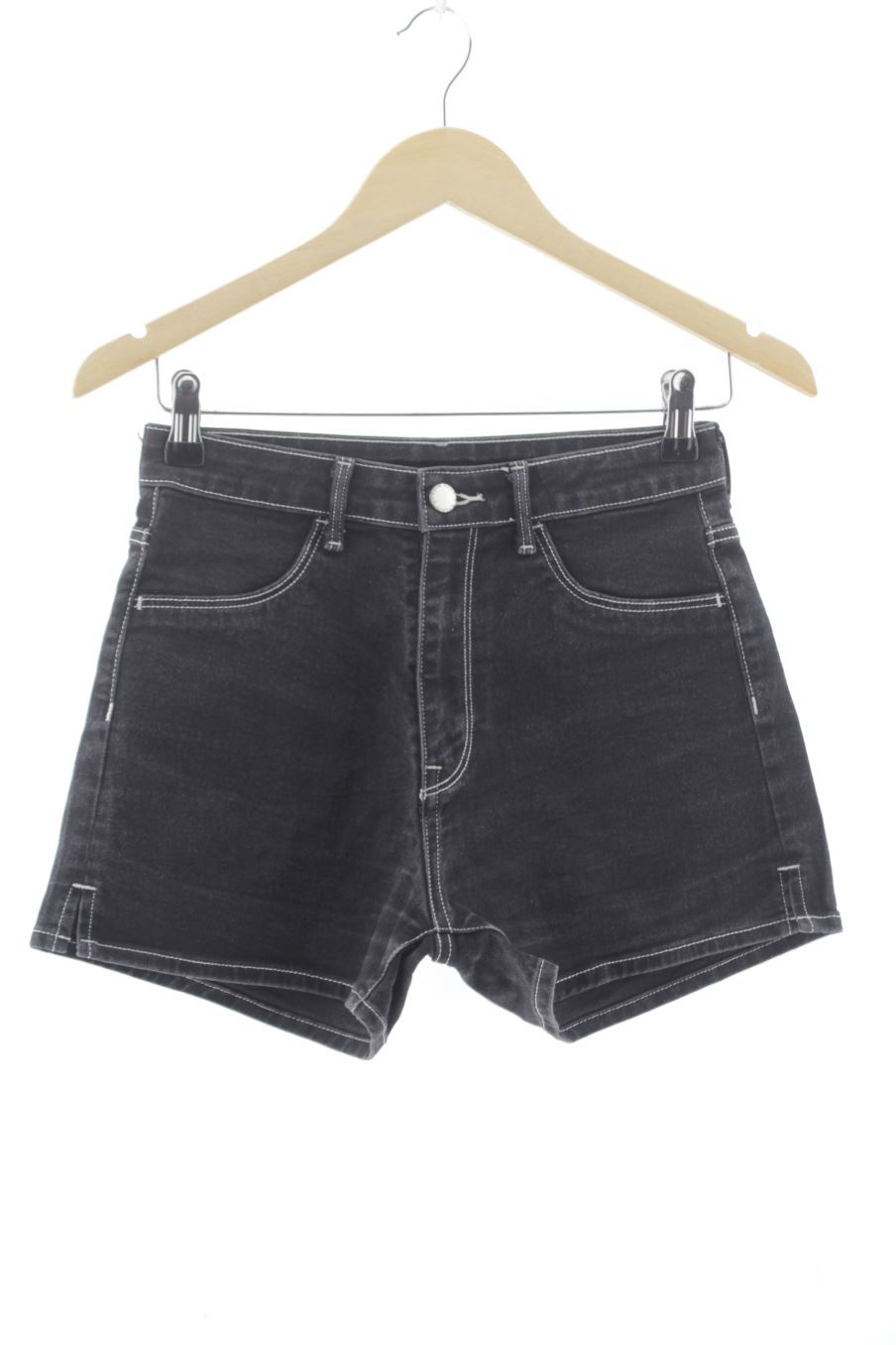Shorts H&M de la taille 36, de couleur noir de denim