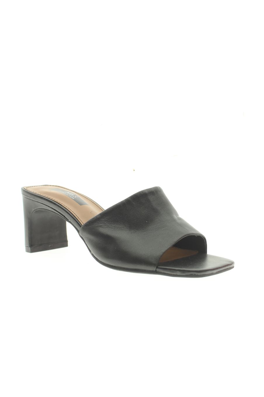 Sandalias tacon de M&S COLLECTION de la talla 35, de color negro de