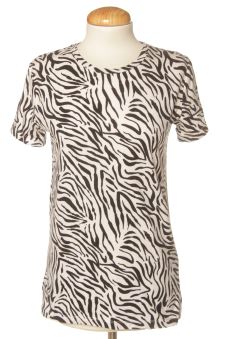 T-Shirt XS Stradivarius, Foto 1 von 2