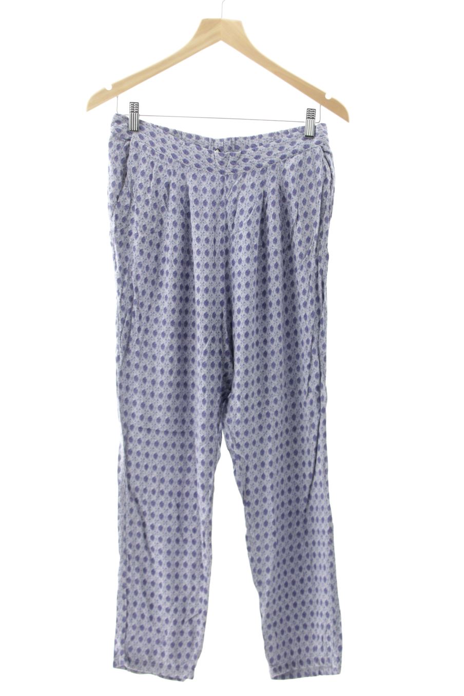 Pantaloni casual de H&M de la talla S, de color stampato