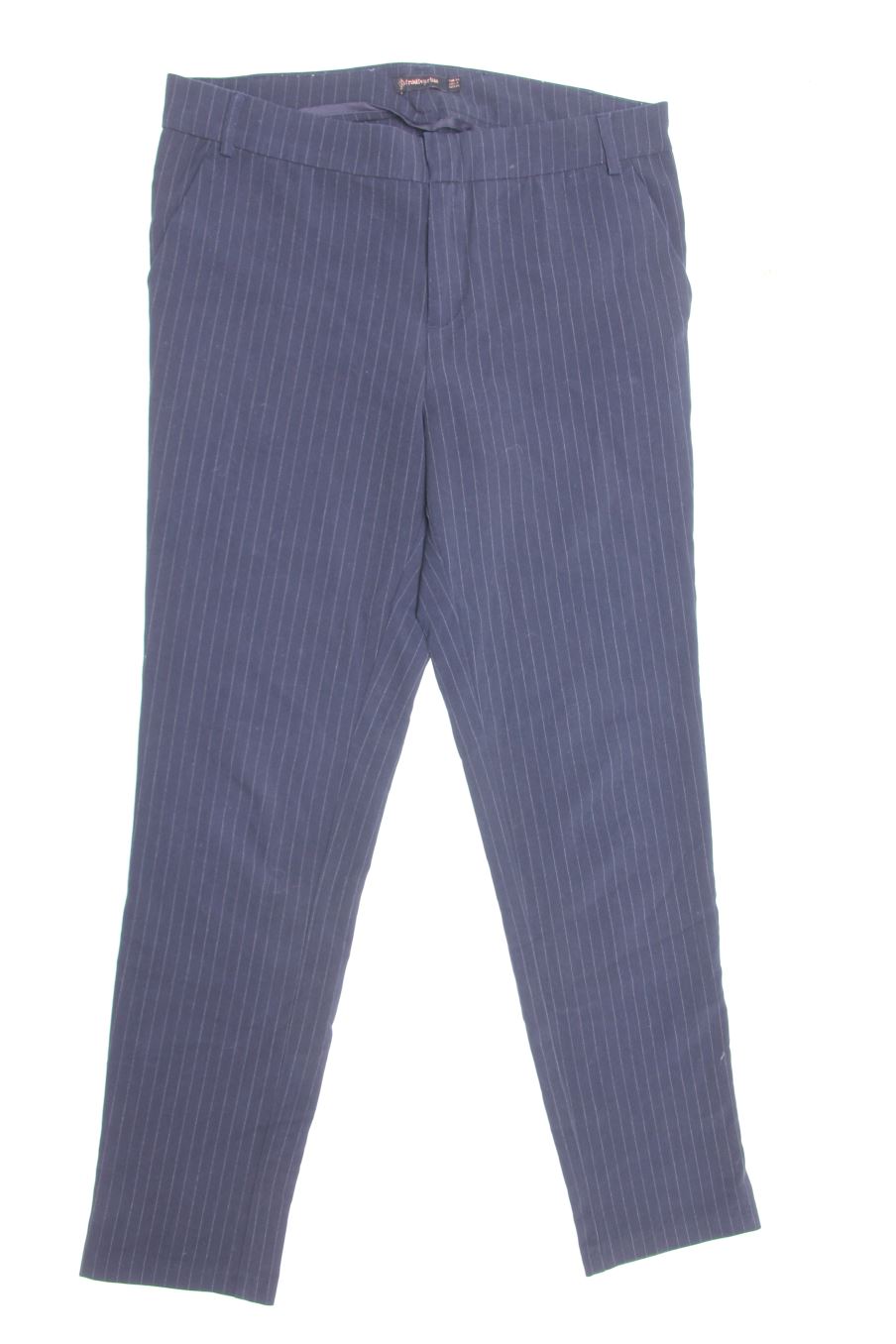 Hose von Stradivarius Größe 34, Farbe Gestreift, für