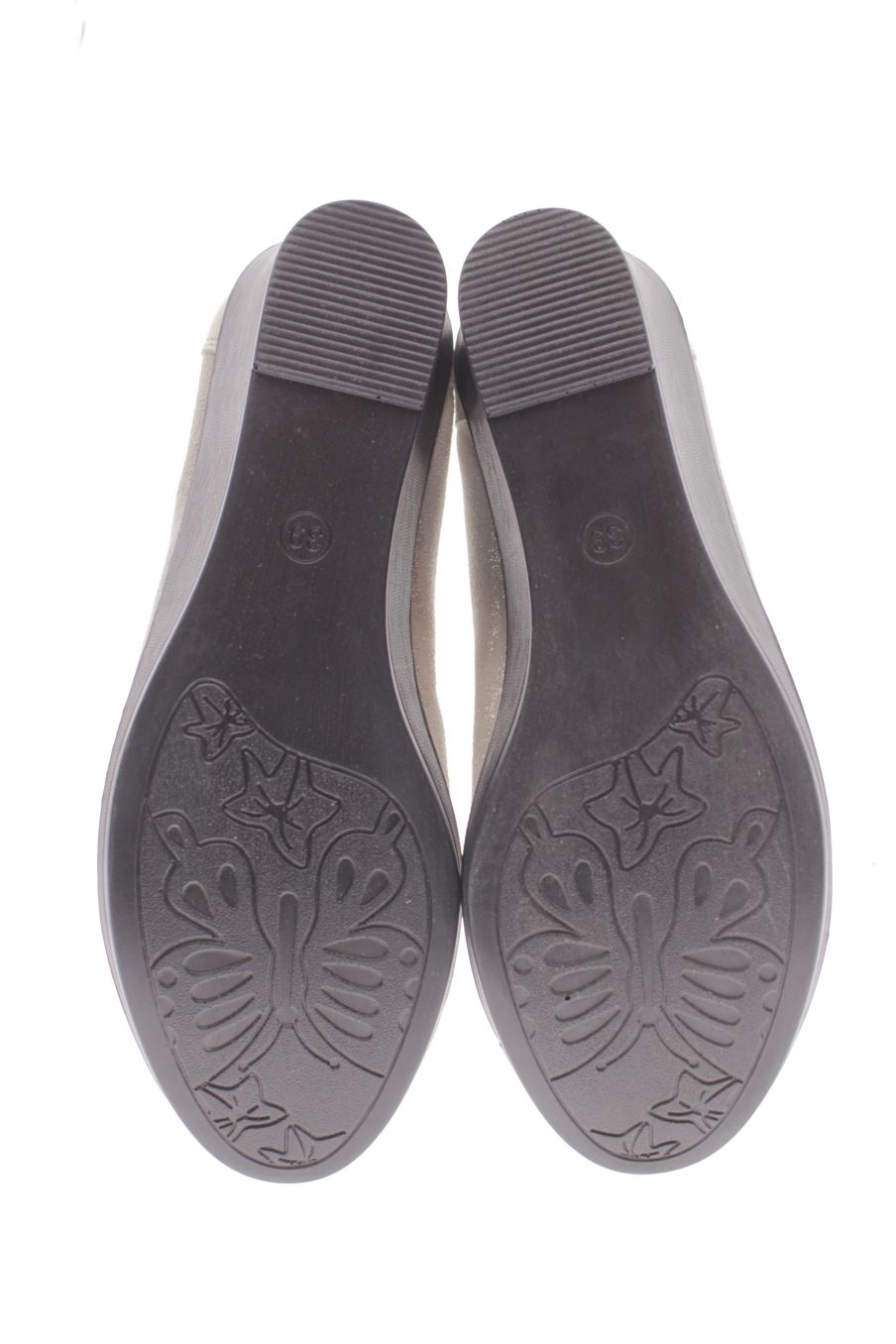 Zapatos de tacon de inéa  de la talla 39, de color gris de