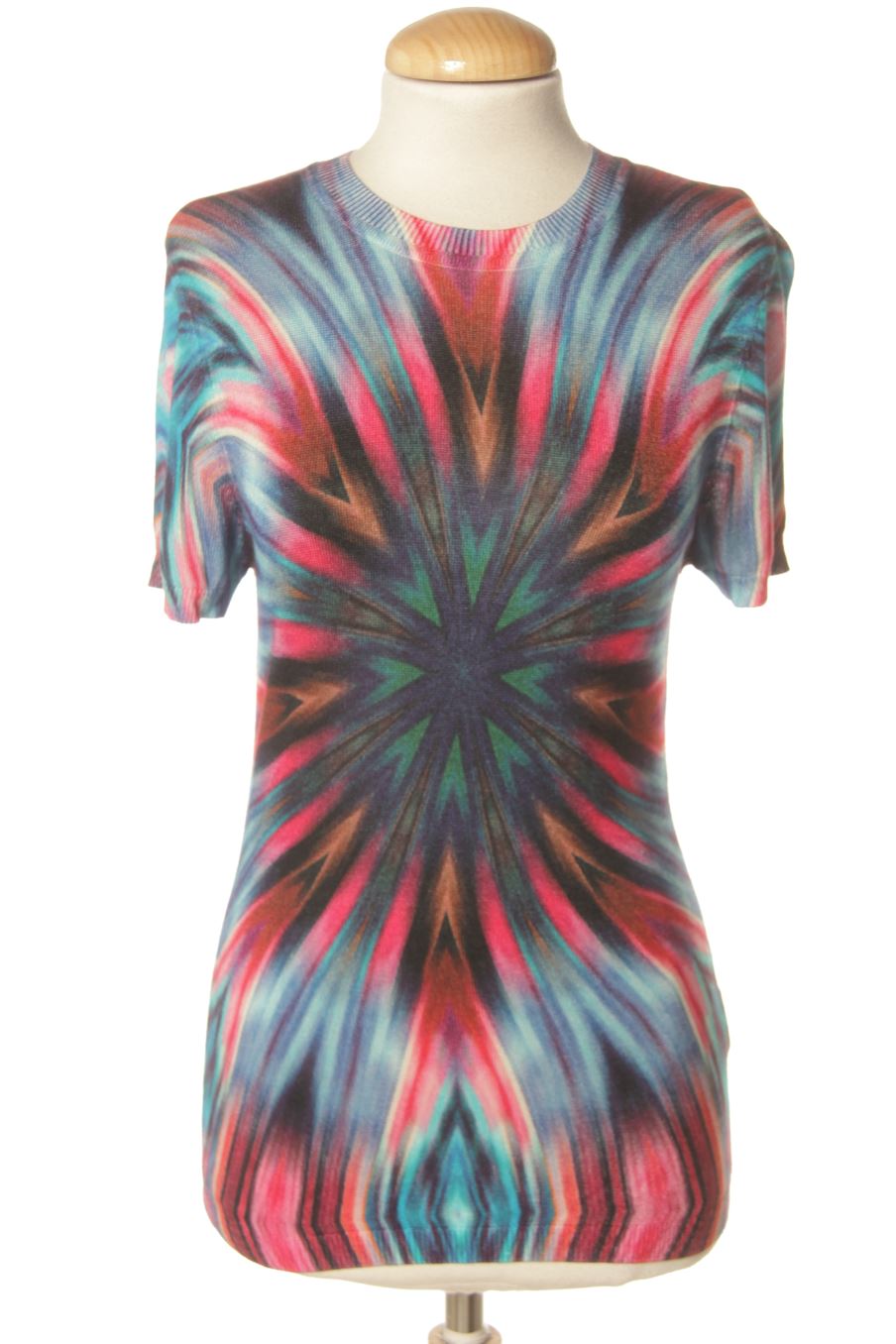 Pull Desigual de la taille M, de couleur imprimés