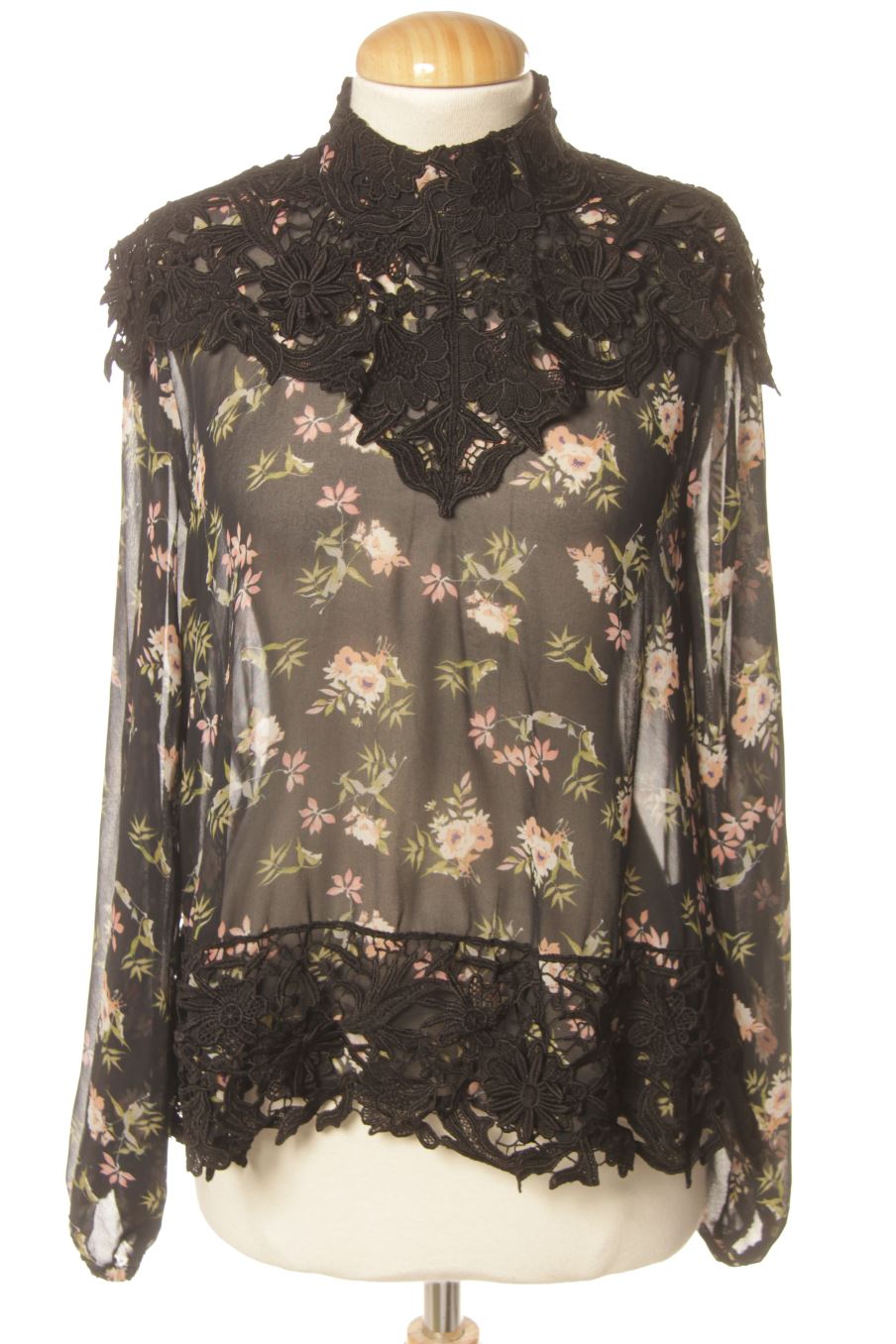 Blouse à manches longues Zara de la taille M, de couleur fleurs