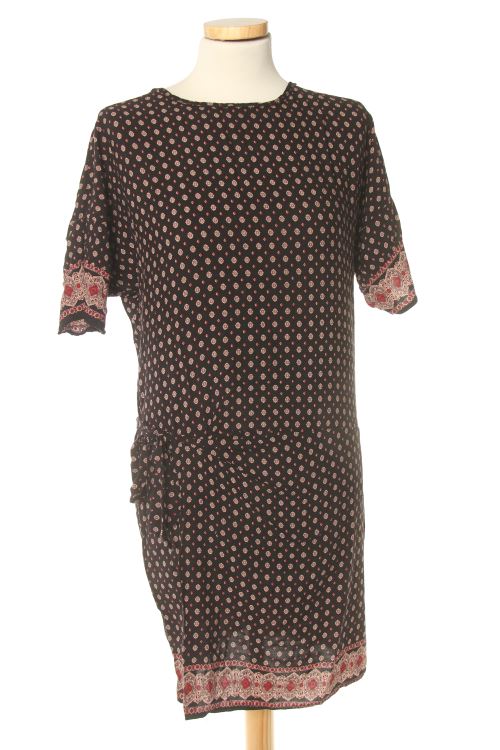 Einfaches Kleid