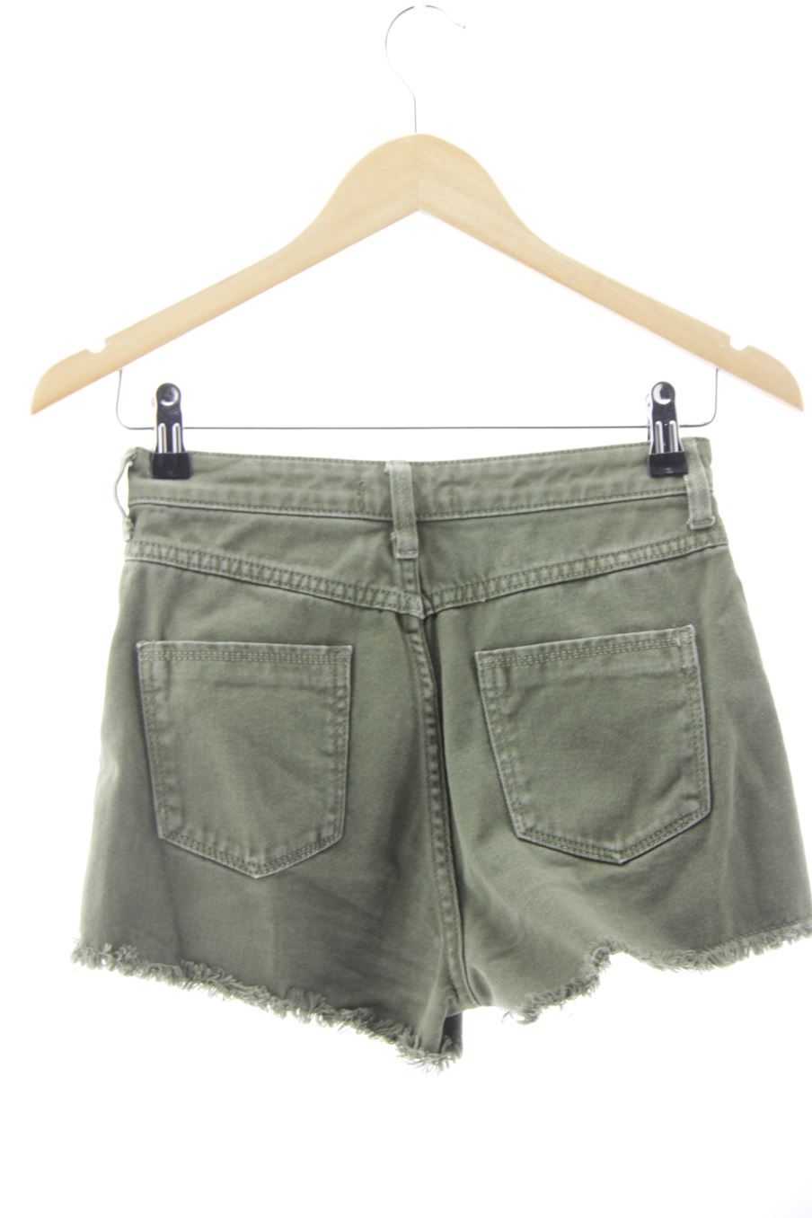 Shorts Stradivarius de la taille 34, de couleur vert de denim