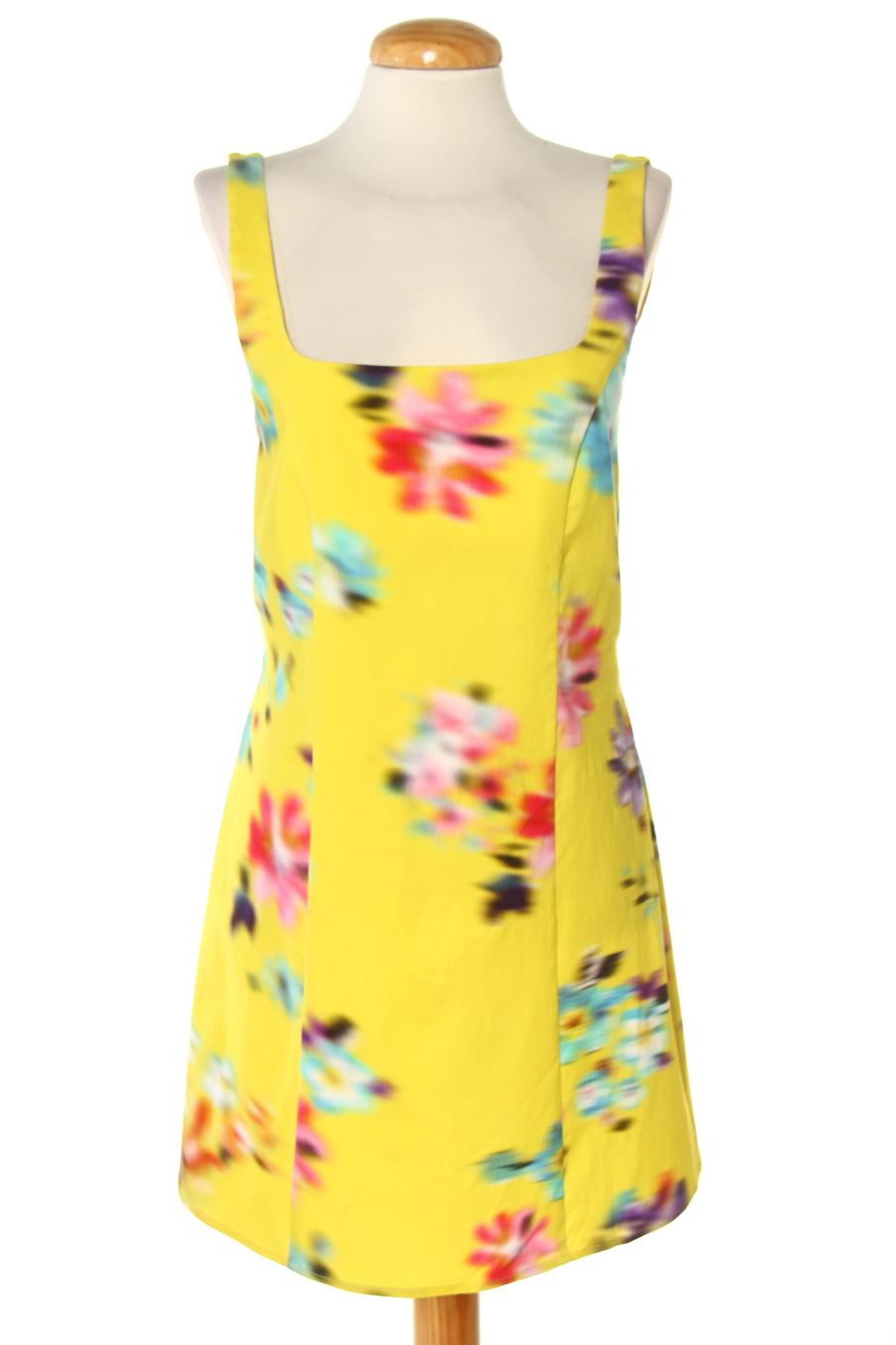 Robe casual Desigual de la taille M, de couleur imprimés