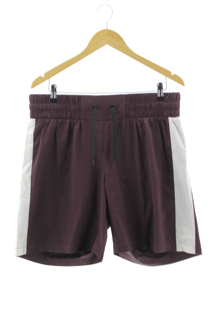 Pantalones cortos de deporte de H&M de la talla M, de color morado