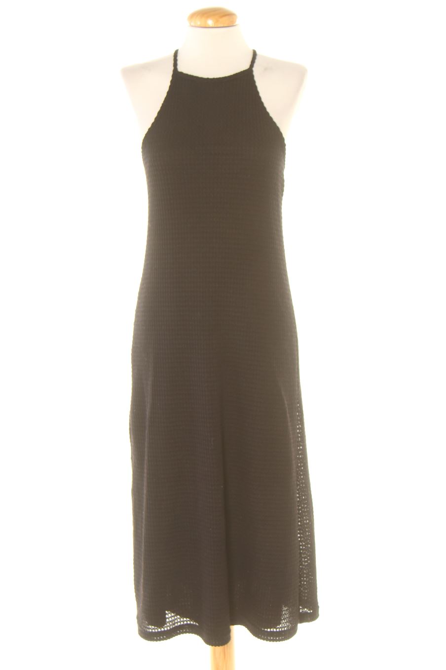 Robe casual Stradivarius de la taille S, de couleur noir