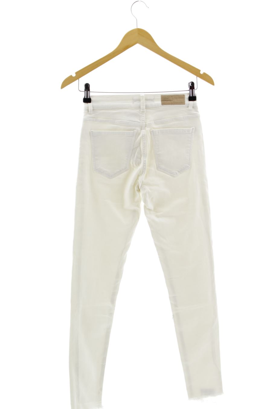 Jeans Pull & Bear de la taille 34, de couleur blanc de denim