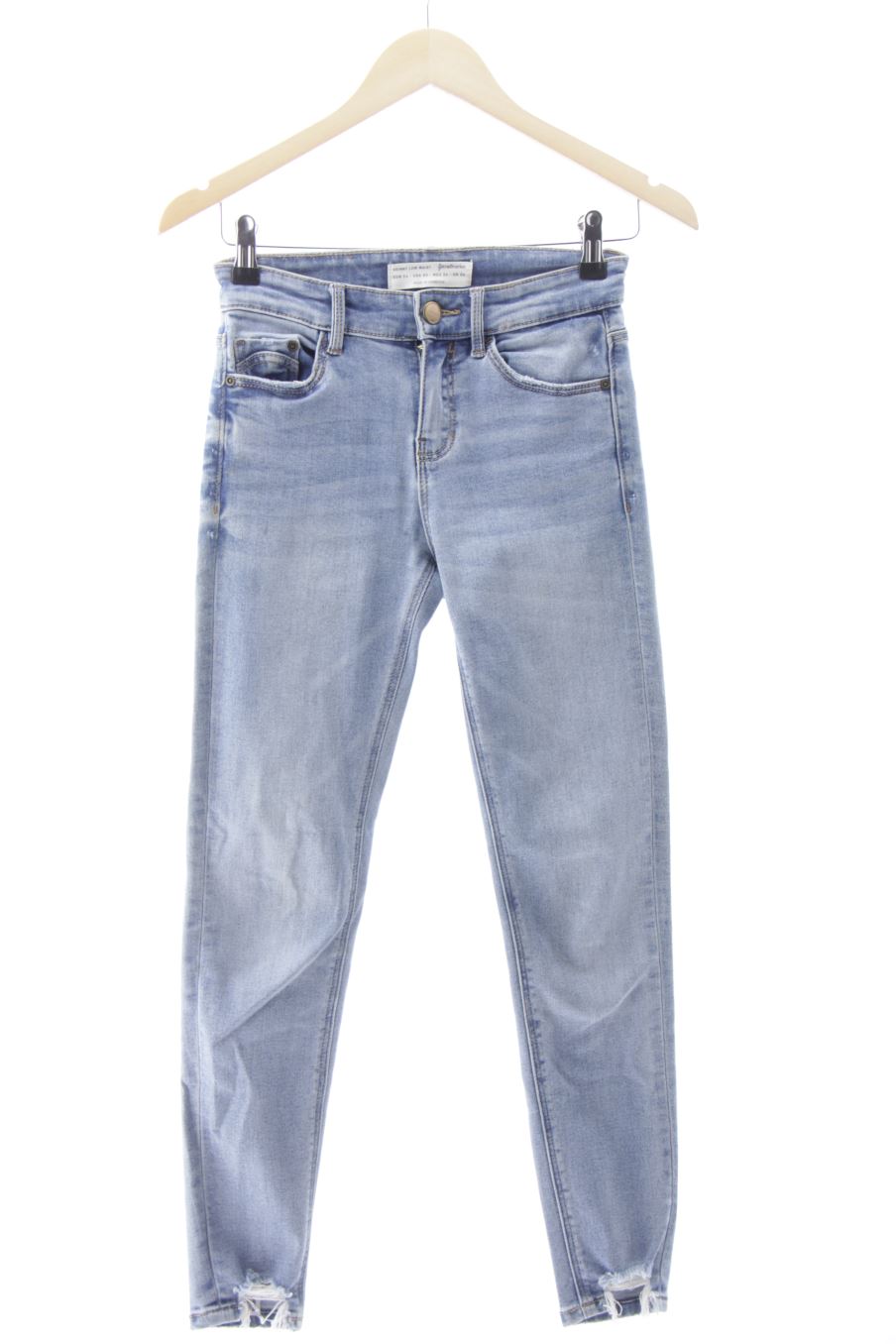 Vaquero de Stradivarius de la talla 34, de color azul de ropa vaquera