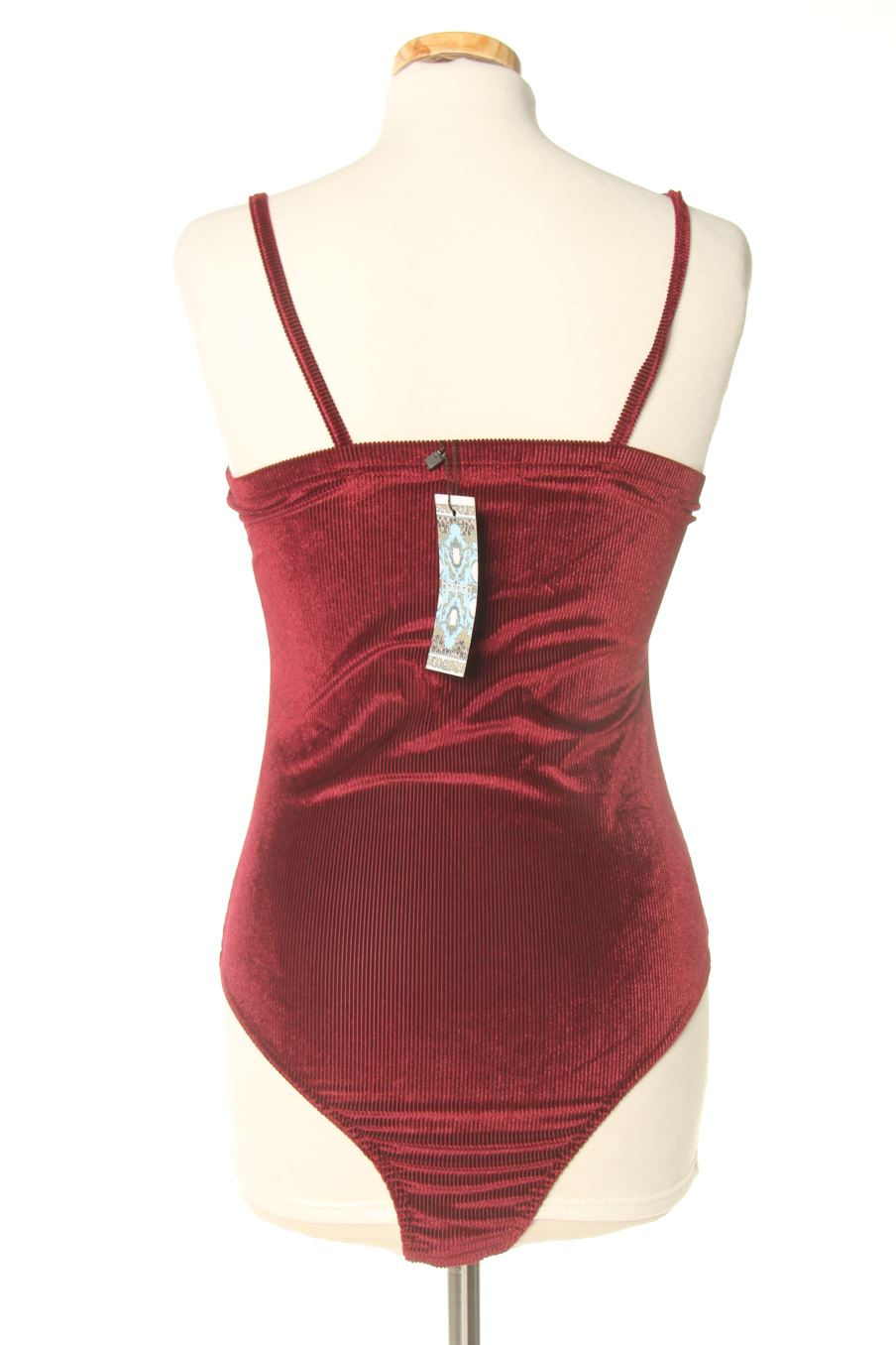 Body Boohoo de la taille S, de couleur bordeaux