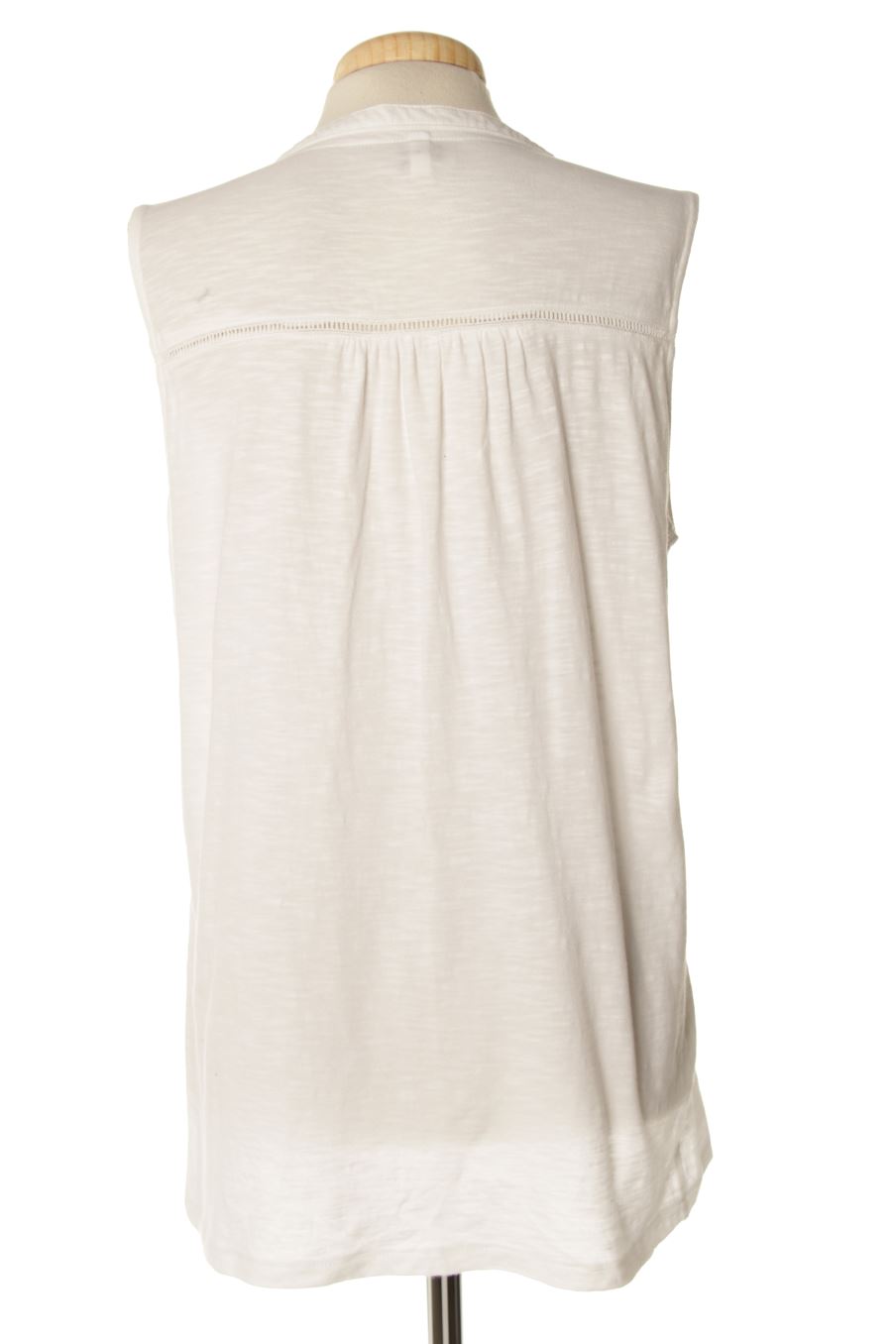 Camiseta sin mangas de Pilar prieto de la talla M, de color blanco