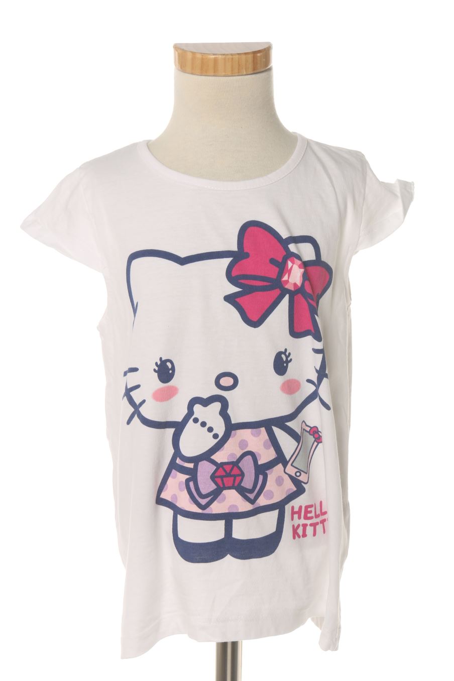 T-shirt Sanrio de la taille 5 ans de seconde main
