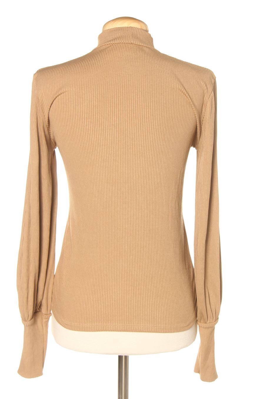 Pull Stradivarius de la taille S, de couleur beige