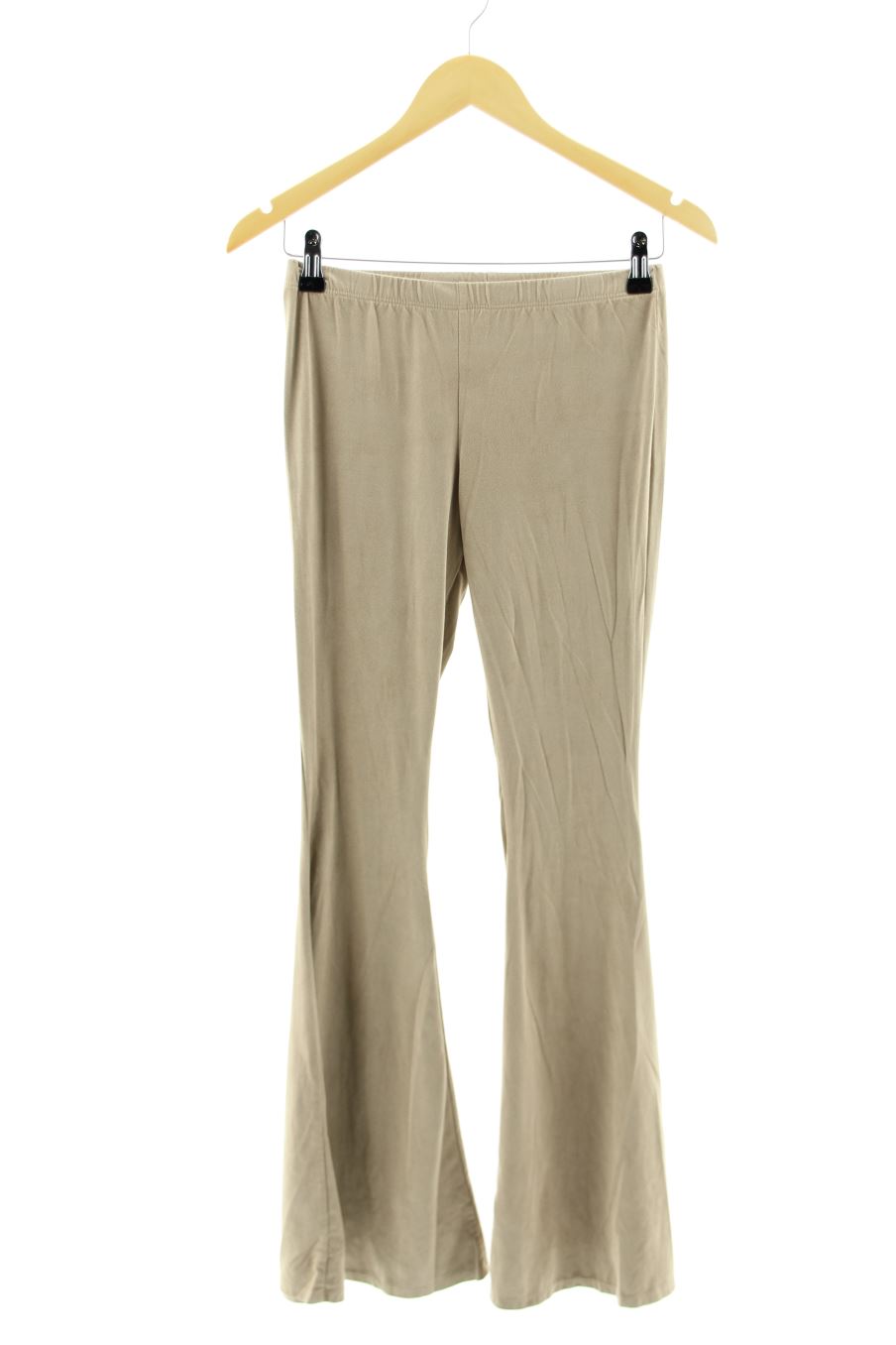 Set deportivo de FASHIONNOVA de la talla S, de color beige