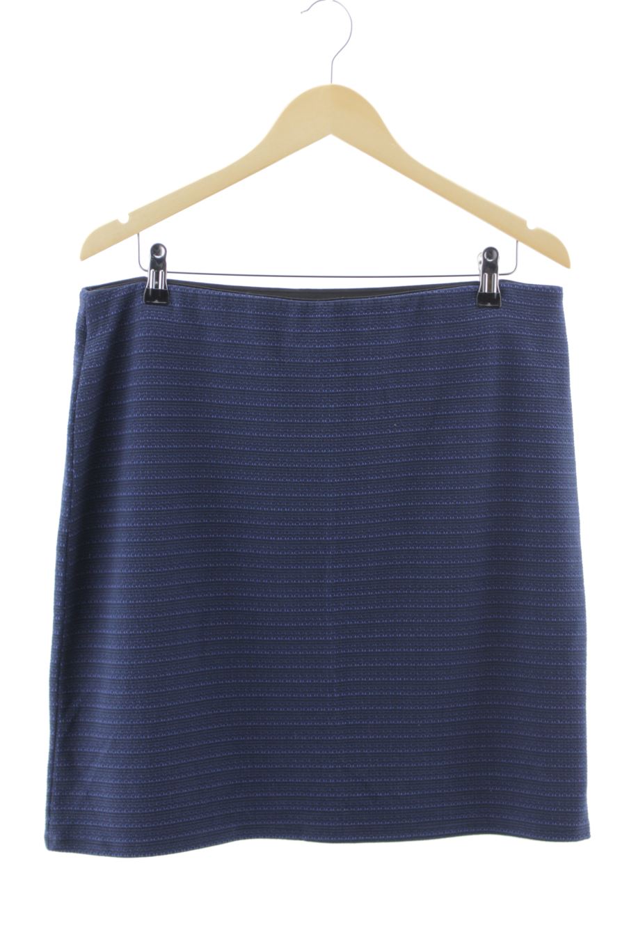 Falda de Yessica (C&A) de la talla L, de color azul