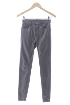 Jeans 34 Stradivarius, foto 1 di 2