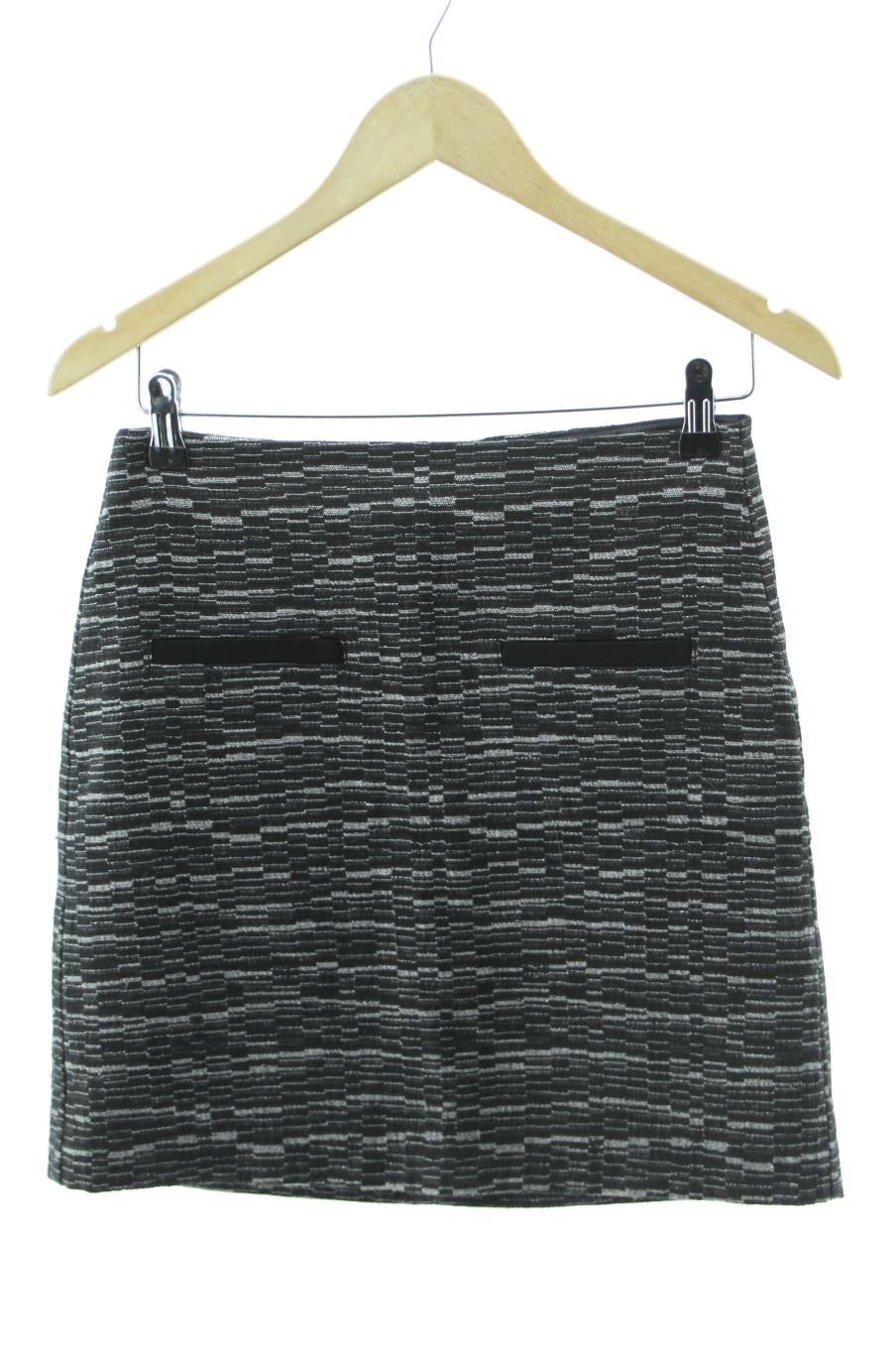 Jupe Camaieu de la taille 36, de couleur noir