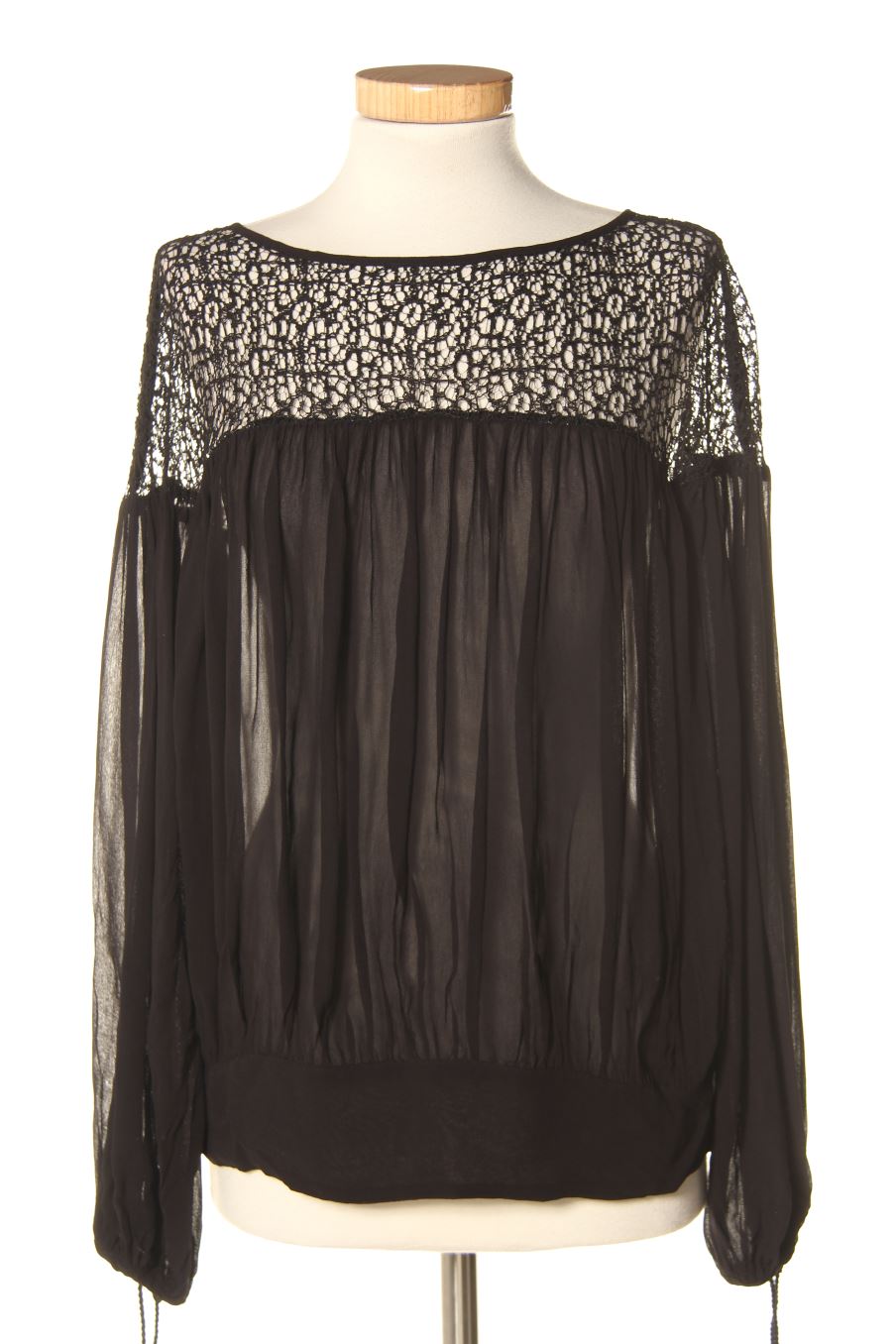 Blouse à manches longues Zara de la taille XS, de couleur noir