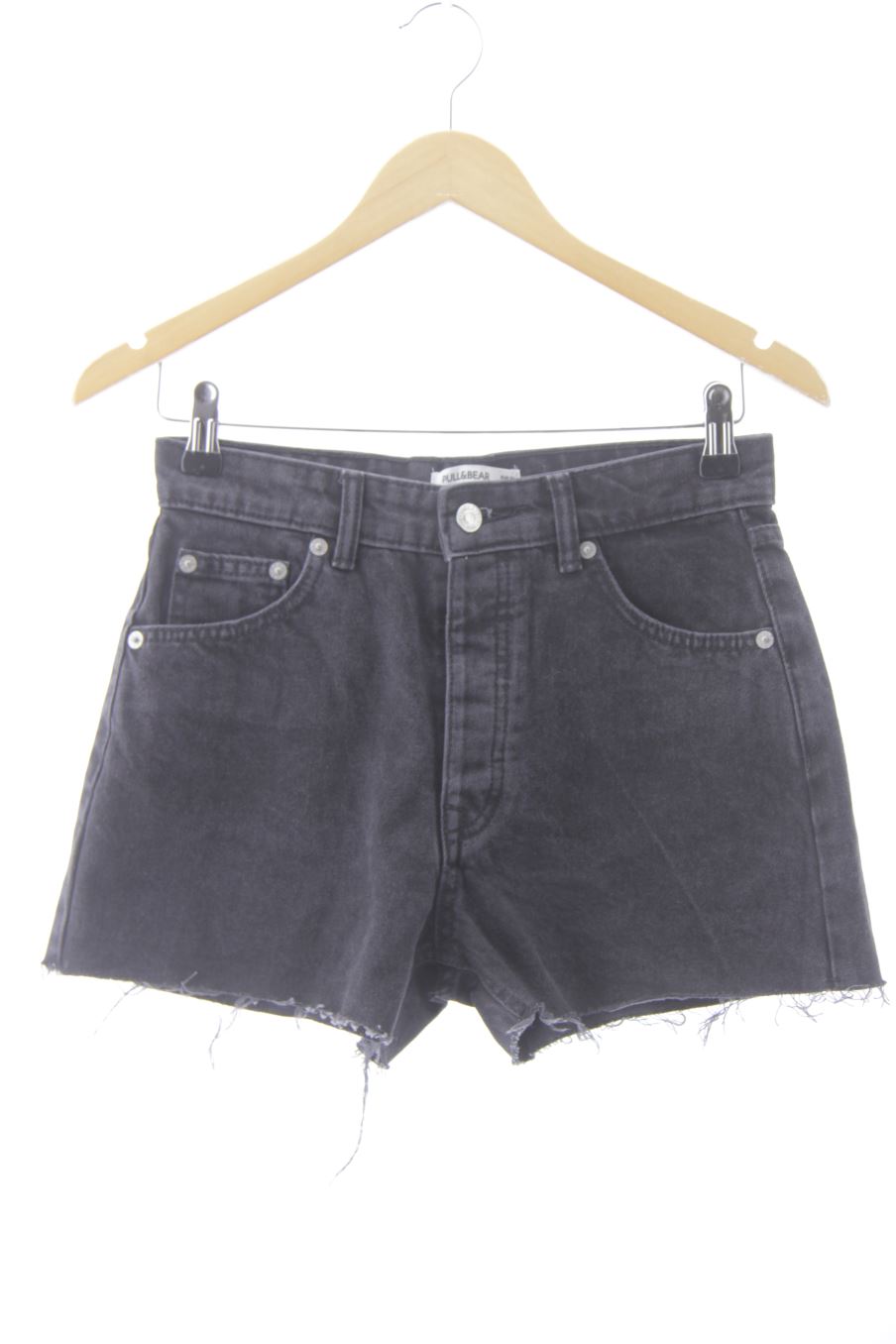 Shorts Pull & Bear de la taille 36, de couleur noir de denim