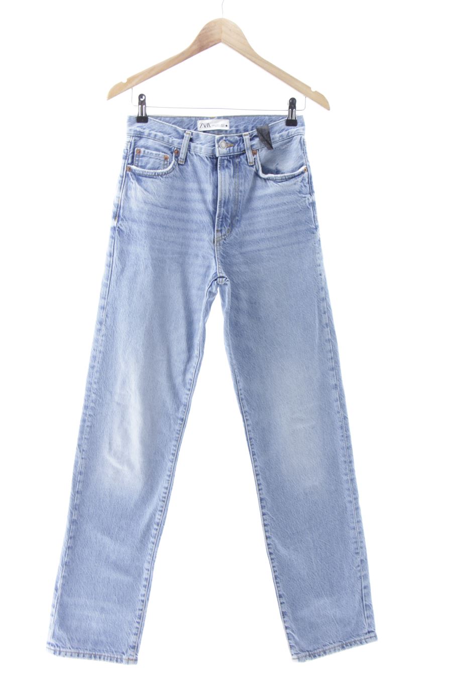 Jeans Zara de la taille 32, de couleur bleu de denim