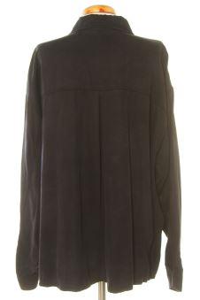 Chemise 42 & Other Stories