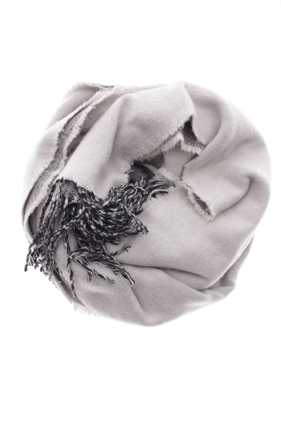 Écharpes H&M de la taille Taille unique, de couleur gris
