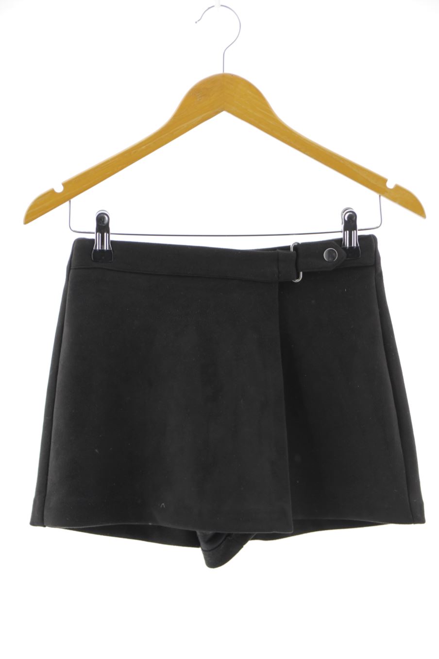 Shorts Pull & Bear de la taille S, de couleur noir