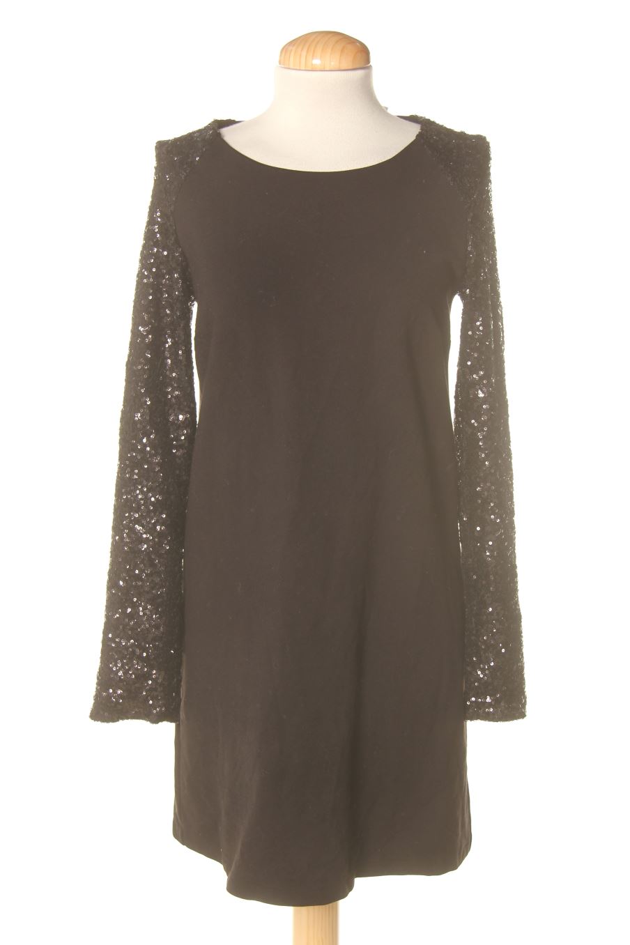 Robe Mademoiselle R de la taille 36, de couleur noir