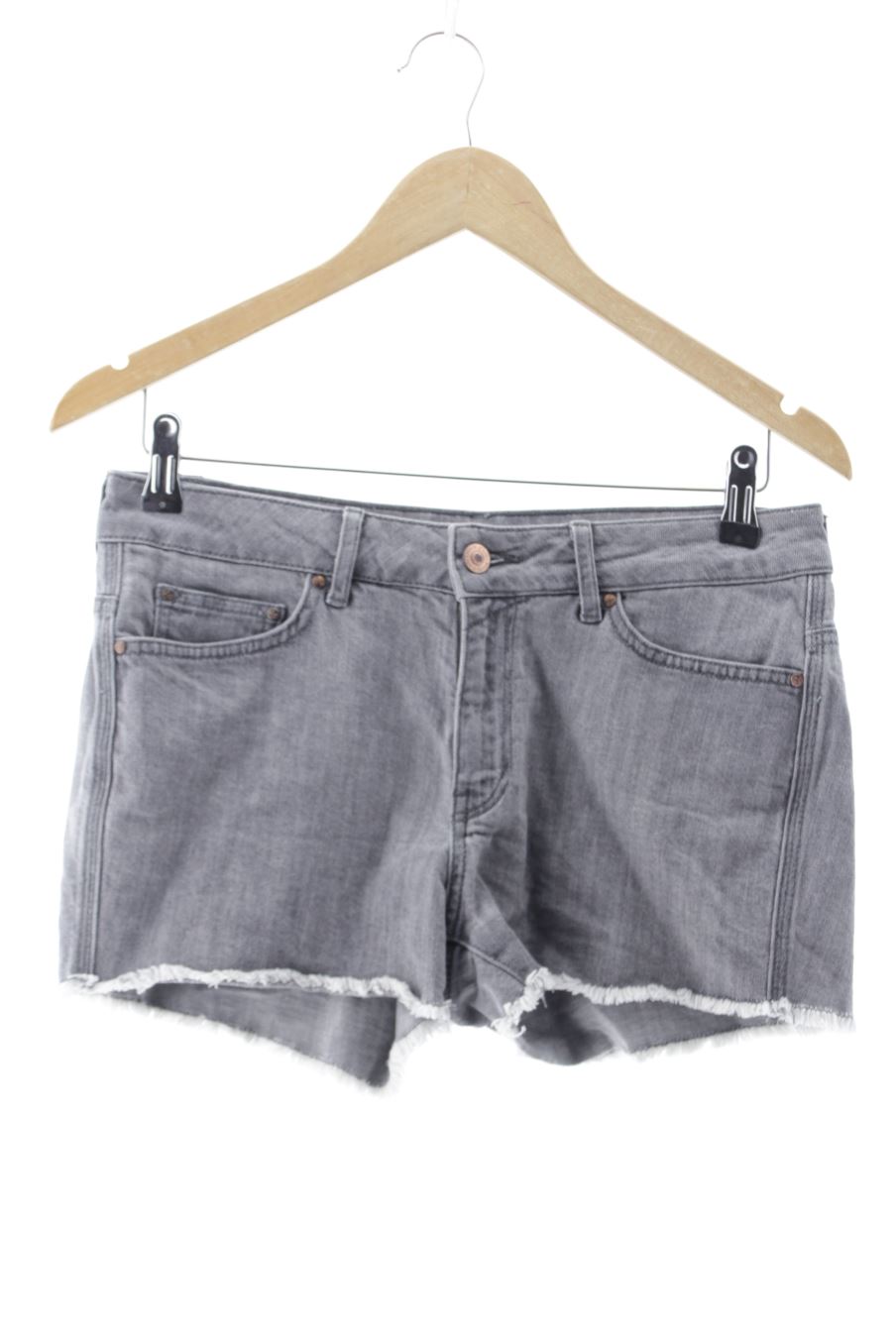 Kurze Hose von Mango Größe 38, Farbe Grau, aus Jeanskleidung für