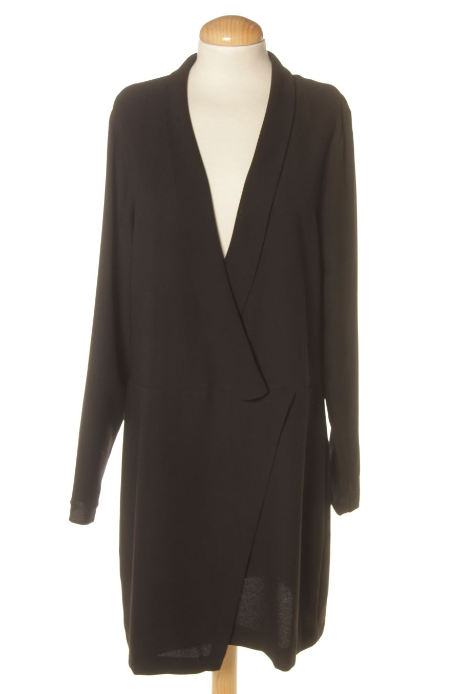 Robe Laura clement (La Redoute) de la taille 40, de couleur noir