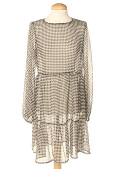 Vestido casual S Stradivarius, foto 1 de 2