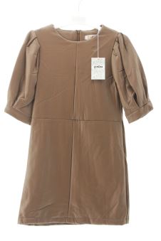 Robe 8 ans Incity