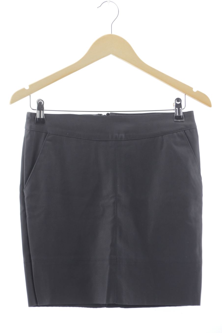 Jupe Only de la taille 36, de couleur noir de synthétique